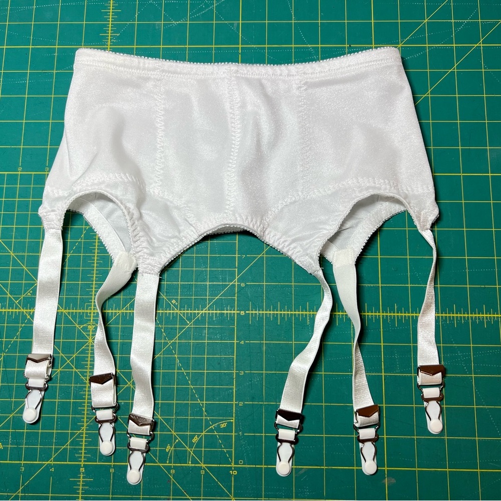 Rago Shapewear Garter Belt